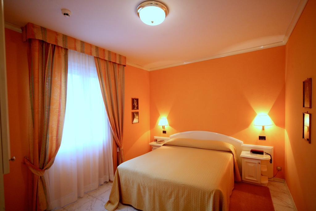 Leri Hotel Monte Colombo